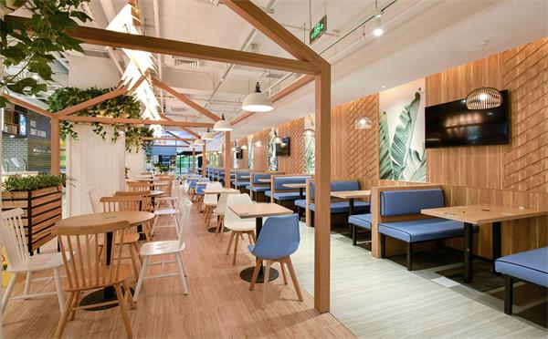 选择学校食堂餐桌椅厂家，满足这三点很重要