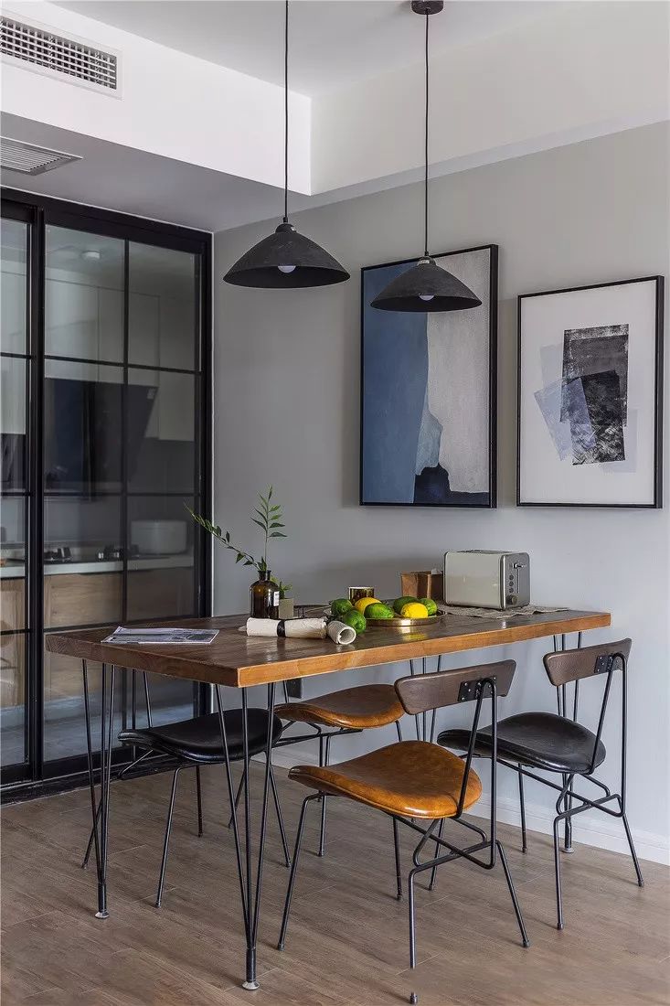 让用餐变得更有仪式感，餐厅的餐桌椅一定要选好